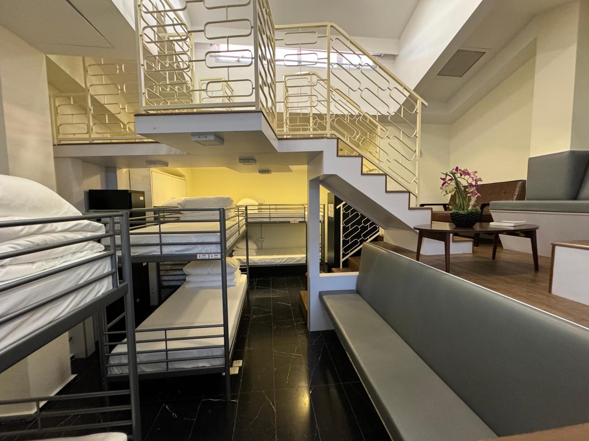 D'nova Bugis Khách sạn 3*